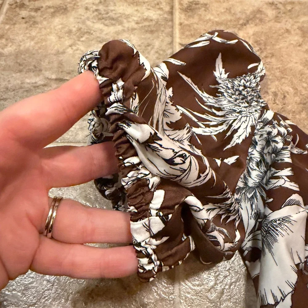 Express Womens Brown Floral Puff Sleeve Crop Top Tie Back Surplice Size 0 - Picture 9 of 14